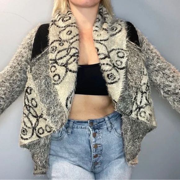 BKE | Cream+Black Eyelash Yarn Open Front Cardigan Sweater size XS - Picture 2 of 9